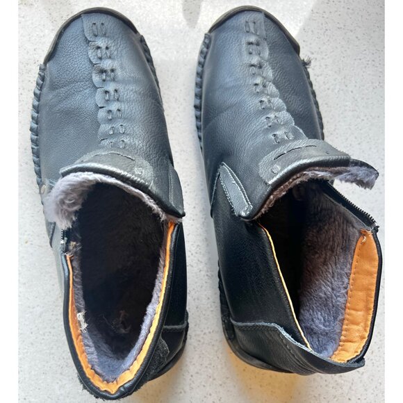 Mens Caoutchoug Size 10 EU 43 Black Leather Casual Shoes Faux Fur Lining & Side - Picture 3 of 9